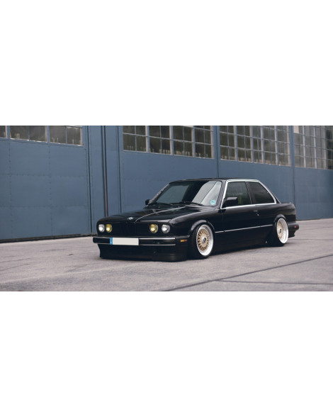 BMW 3 Series E30 Air Lift Performance Manual Air Suspension Performance Kit BMW 3 Series E30 Air Lift Performance Manual Air Suspension Performance Kit