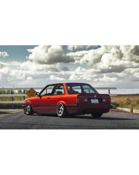 BMW 3 Series E30 Air Lift Performance Digital 3P Air Suspension Performance Kit BMW 3 Series E30 Air Lift Performance Digital 3P Air Suspension Performance Kit