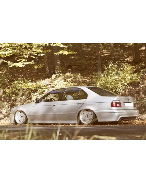 BMW 5 Series E39 M5 Air Lift Performance Digital 3P Air Suspension Performance Kit BMW 5 Series E39 M5 Air Lift Performance Digital 3P Air Suspension Performance Kit