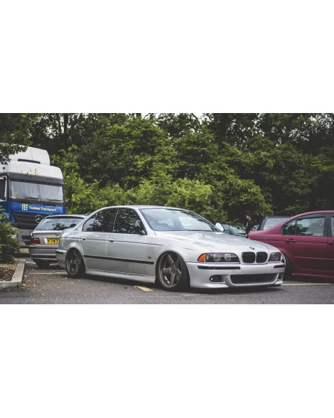 BMW 5 Series E39 M5 Air Lift Performance Digital 3P Air Suspension Performance Kit BMW 5 Series E39 M5 Air Lift Performance Digital 3P Air Suspension Performance Kit
