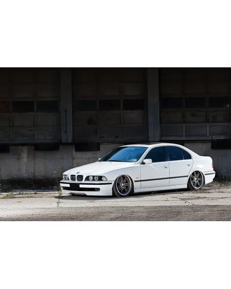 BMW 5 Series E39 M5 Air Lift Performance Digital 3P Air Suspension Performance Kit BMW 5 Series E39 M5 Air Lift Performance Digital 3P Air Suspension Performance Kit