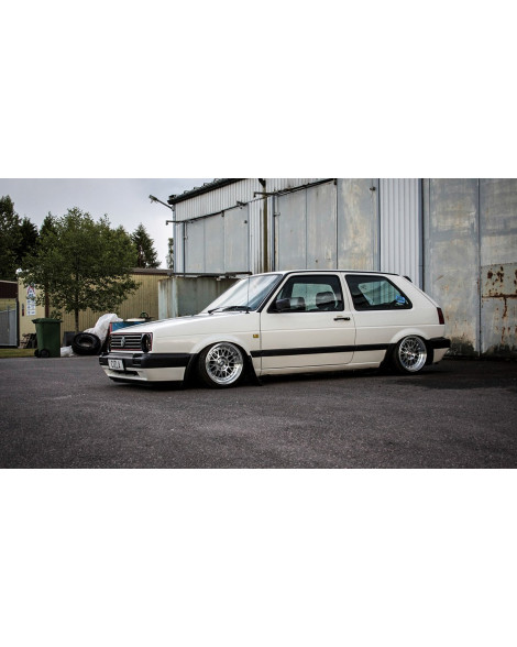 Volkswagen Golf MK2 Air Lift Performance Digital 3H Air Suspension Slam Kit Volkswagen Golf MK2 Air Lift Performance Digital 3H Air Suspension Slam Kit