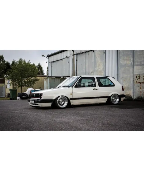 Volkswagen Golf MK2 GTI 16V Air Lift Performance Manual Air Suspension Slam Kit Volkswagen Golf MK2 GTI 16V Air Lift Performance Manual Air Suspension Slam Kit