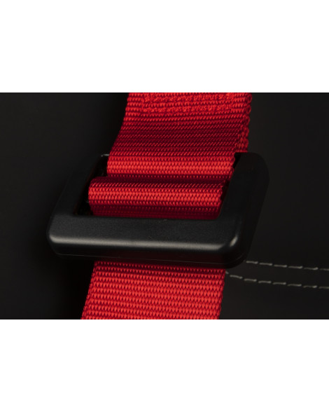 BRAUM Racing Seats 4 Point 2" Strap Racing Harness - Red BRAUM Racing Seats 4 Point 2" Strap Racing Harness - Red