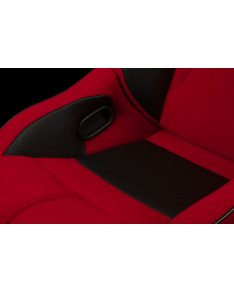 BRAUM Racing Seats Elite-R Series Sport Seats Red Cloth (Black Piping | Black Stitching) Pair BRAUM Racing Seats Elite-R Series Sport Seats Red Cloth (Black Piping | Black Stitching) Pair