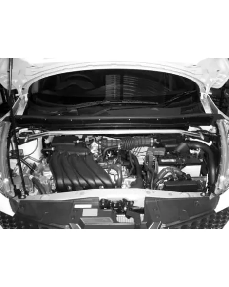 Nissan Juke F15 11-16 Cusco Front Strut Brace