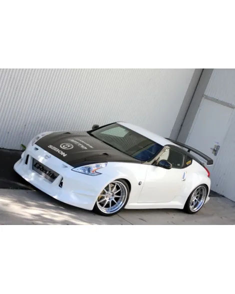 Nissan 370Z 2009-2014 Seibon Carbon GTR-style carbon fibre bonnet Nissan 370Z 2009-2014 Seibon Carbon GTR-style carbon fibre bonnet