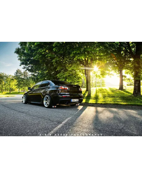 Mitsubishi Lancer EVO X 2008-2012 Seibon Carbon CSL-style carbon fibre boot lid Mitsubishi Lancer EVO X 2008-2012 Seibon Carbon CSL-style carbon fibre boot lid