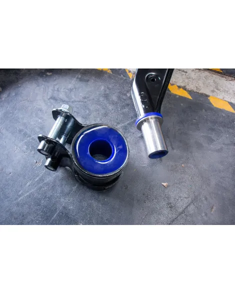 Mazda 3 / 3 MPS BK Mazdaspeed 03-09 / 5 04-10 CR19 SuperPro Front Control Arm Kit Mazda 3 / 3 MPS BK Mazdaspeed 03-09 / 5 04-10 CR19 SuperPro Front Control Arm Kit