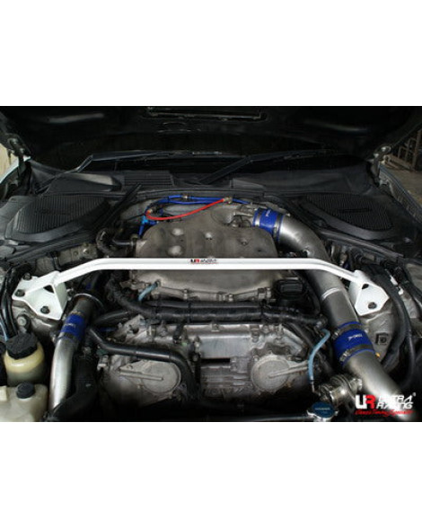 Nissan 350Z 3.5 2003- Ultra Racing Front Strut Brace Nissan 350Z 3.5 2003- Ultra Racing Front Strut Brace