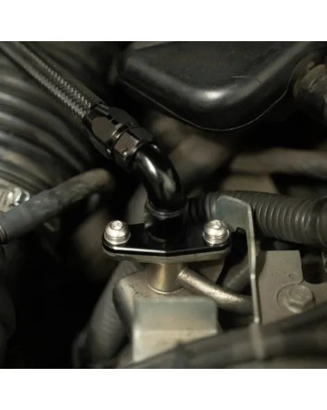 Nissan 350Z Z33 / 370Z Z34 GKTech -6AN Fuel Port Adapter Nissan 350Z Z33 / 370Z Z34 GKTech -6AN Fuel Port Adapter