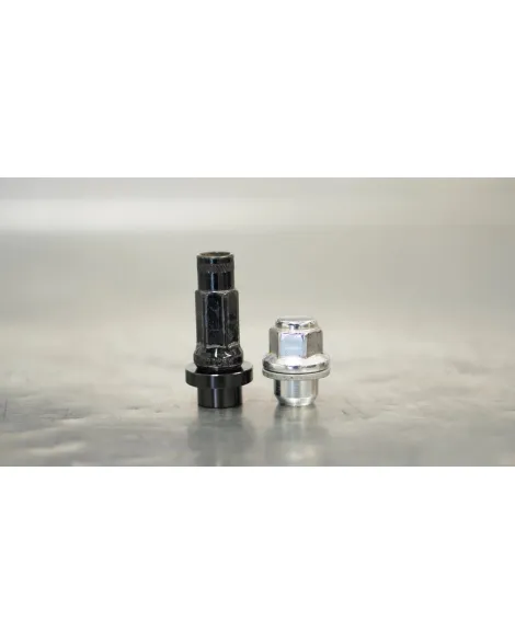 Nissan 370Z Z34 GKTech Wheel Nut Adapter Set of 20 Nissan 370Z Z34 GKTech Wheel Nut Adapter Set of 20