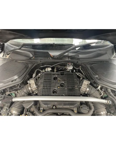 Nissan 350Z Z33 GKTech Bolt On Coolant Swirl Pot Setup Nissan 350Z Z33 GKTech Bolt On Coolant Swirl Pot Setup