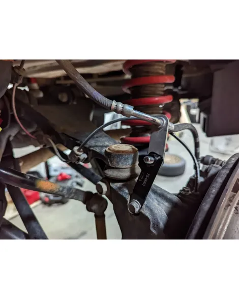 Subaru XV / Crosstrek GT 2017+ Pedders 2 inch Suspension Lift Kit