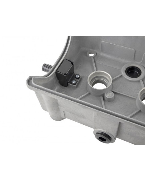 Honda K-Series Skunk2 Ultra Lightweight Magnesium Valve Cover Honda K-Series Skunk2 Ultra Lightweight Magnesium Valve Cover