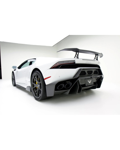 Lamborghini Huracan Vorsteiner Novara Edizione Aero Rear Bumper w/Carbon Fiber Rear Diffuser Lamborghini Huracan Vorsteiner Novara Edizione Aero Rear Bumper w/Carbon Fiber Rear Diffuser